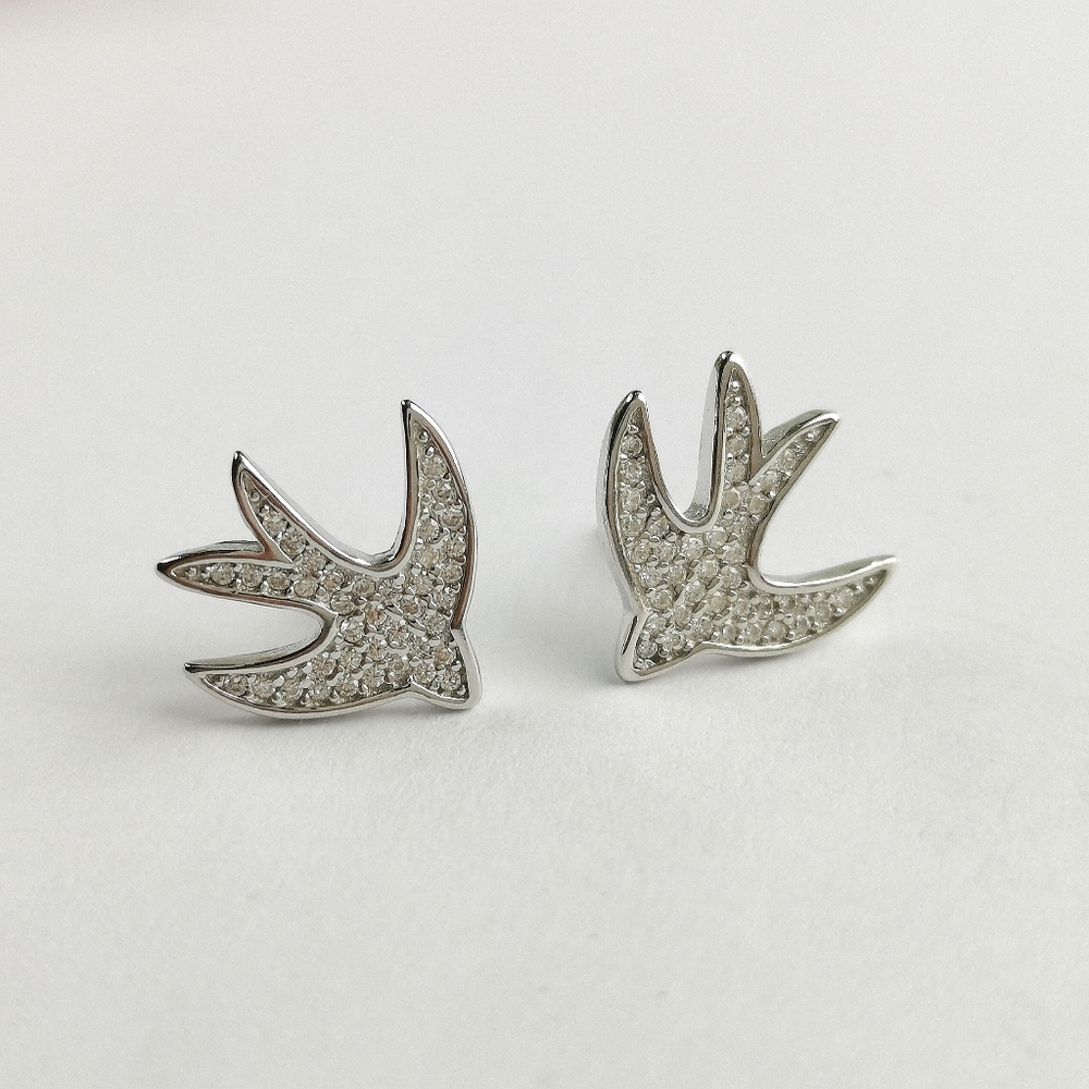 Sterling Silver Swallow Bird Stud Earrings New